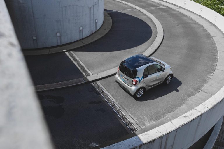 Top 8 Compact Electric Vehicles for City Driving