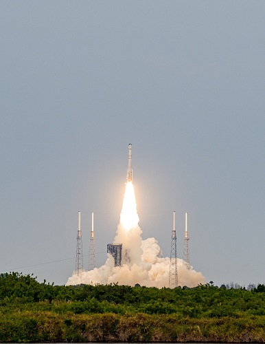 Boeing Starliner En Route to International Space Station