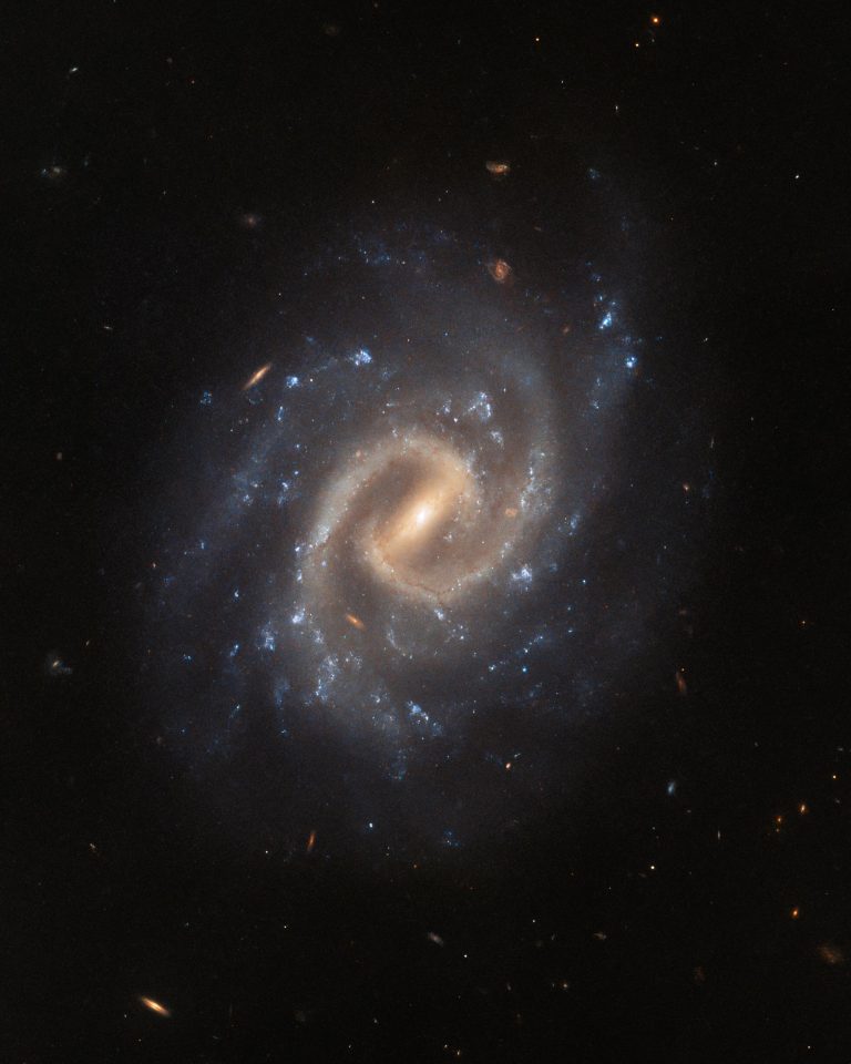Hubble Peers At A Tranquil Galaxy